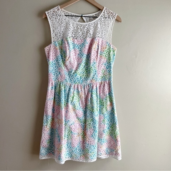 Lilly Pulitzer Morrison Lace Overlay Sleeveless Dress Cutout Back Pink Blue Sz 8 - Picture 2 of 14